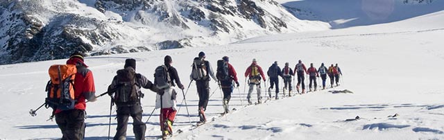 Skitourengruppe im Pitztal